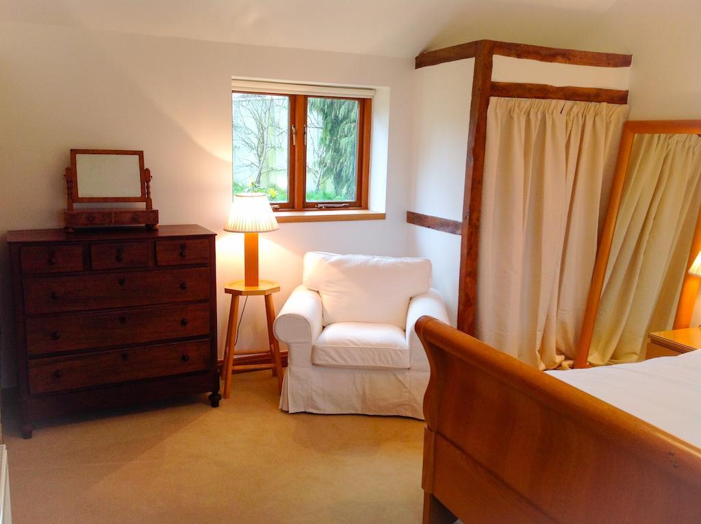 Whitley Coach House Villa Room photo