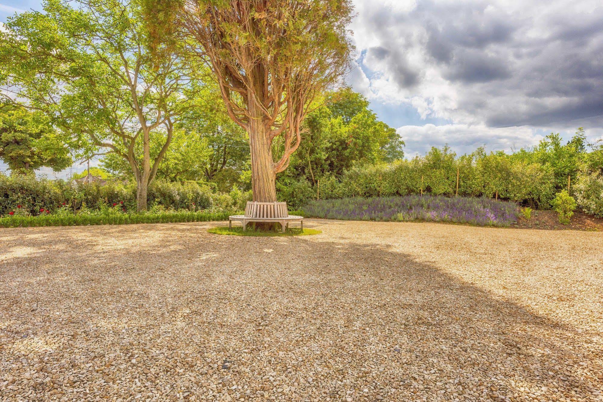 Whitley Coach House Villa Exterior photo